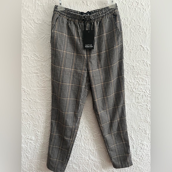 Pants - Picture 2 of 4